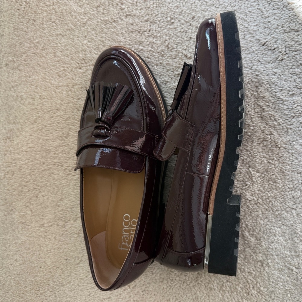 Women's Carolynn Franco Sarto Burgundy‎  Lug Sole Tassel Loafers size 8 - Picture 10 of 13